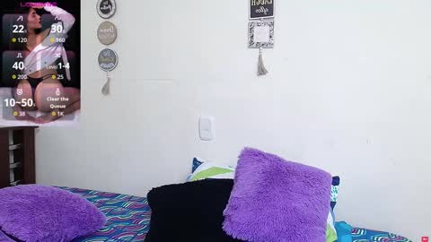 rose_towers4 online show from November 2025 08:38:02 PM