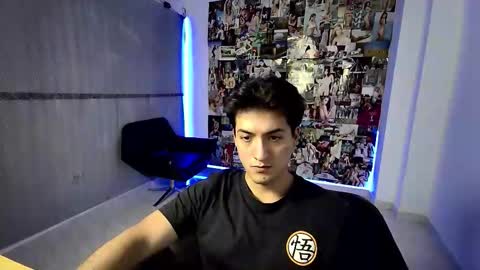 Snapshot of roseandviktor23 chatting on September 2025 01:06:02 AM Rose Sins and Don Viktor online show from September 2025 01:06:02 AM