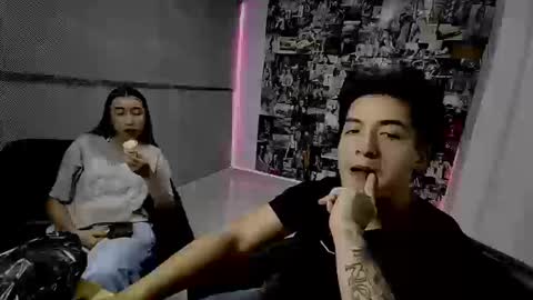 Snapshot of roseandviktor23 chatting on September 2025 10:43:02 PM Rose Sins and Don Viktor online show from September 2025 10:43:02 PM