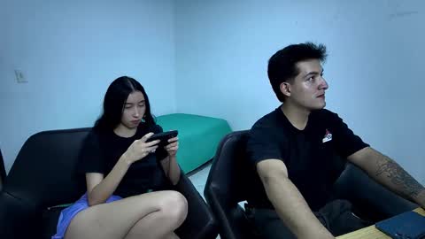 Snapshot of roseandviktor23 chatting on October 2025 04:42:01 AM Rose Sins and Don Viktor online show from October 2025 04:42:01 AM