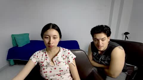 Snapshot of roseandviktor23 chatting on January 2026 03:25:01 PM Rose Sins and Don Viktor online show from January 2026 03:25:01 PM