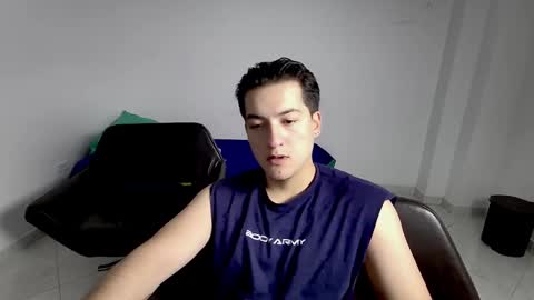 Snapshot of roseandviktor23 chatting on February 2026 10:10:01 AM Rose Sins and Don Viktor online show from February 2026 10:10:01 AM