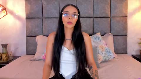 roseaurora online show from June 2026 10:43:02 AM