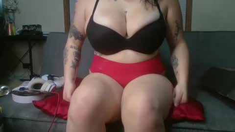 rosebbyxx online show from October 2025 06:22:02 AM