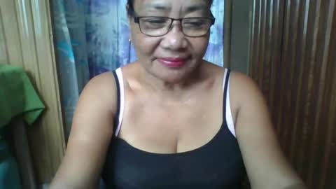 Snapshot of rosebelle66 chatting on October 2025 04:12:01 AM rosebelle66 online show from October 2025 04:12:01 AM