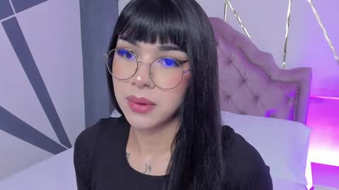 Rose online show from February 2025 01:43:01 PM