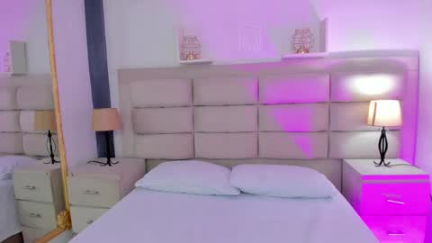 Rose online show from February 2025 01:33:01 PM