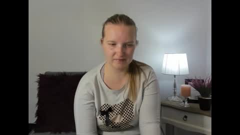 Rose online show from April 2026 05:27:01 PM