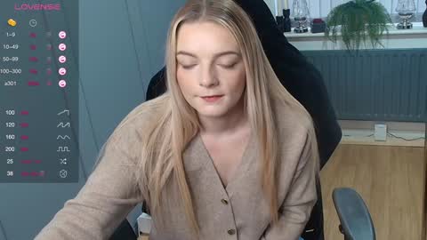 rose97 online show from December 2024 09:17:02 AM