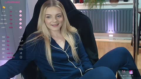 rose97 online show from January 2025 08:04:02 PM