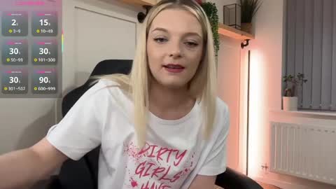 Snapshot of rosekate97 chatting on May 2026 08:27:02 PM rose97 online show from May 2026 08:27:02 PM