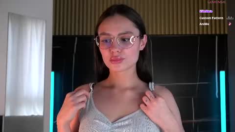 Daddys girl Kira  online show from August 2026 09:04:01 AM
