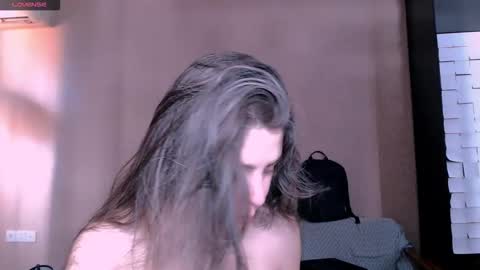 Rose online show from November 2025 11:03:01 AM