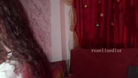 Lyla OF roselinedior online show from December 2025 08:15:02 PM