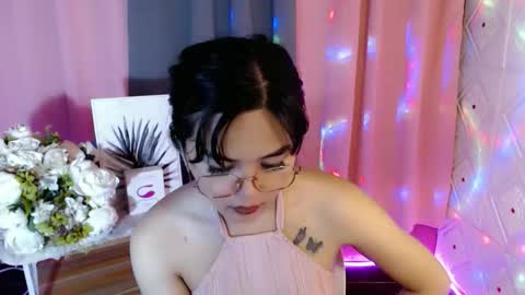 TONETH online show from December 2025 05:39:02 AM