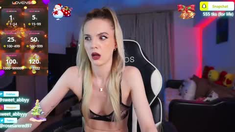 Abbygail online show from December 2024 09:43:01 PM