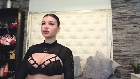 Gabriela online show from January 2025 08:08:01 AM