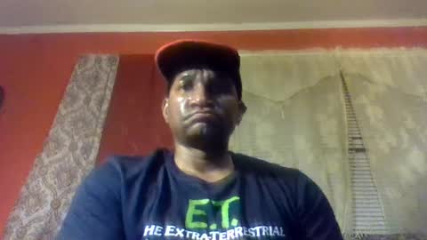 Snapshot of roshun69 chatting on February 2026 08:04:01 AM Roshun Haynes online show from February 2026 08:04:01 AM