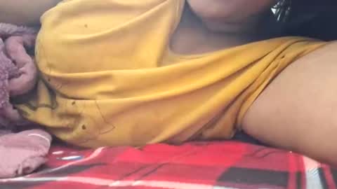 Snapshot of rosie_darling chatting on November 2025 02:06:01 AM rosie_darling online show from November 2025 02:06:01 AM