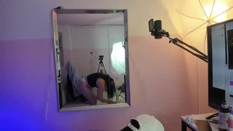 rosie_jhons online show from February 2025 07:47:01 AM