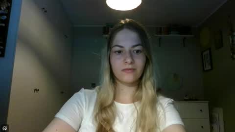 Rosie online show from September 2025 08:27:01 AM