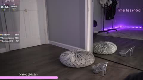 Rosie Bones online show from January 2025 01:39:02 AM