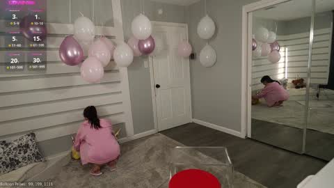 Rosie Bones online show from September 2025 11:04:02 PM