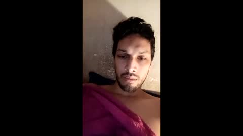 Snapshot of roskof69 chatting on February 2026 04:21:02 AM Ribuu online show from February 2026 04:21:02 AM