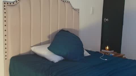 Ross BakerHot online show from January 2026 02:20:01 PM