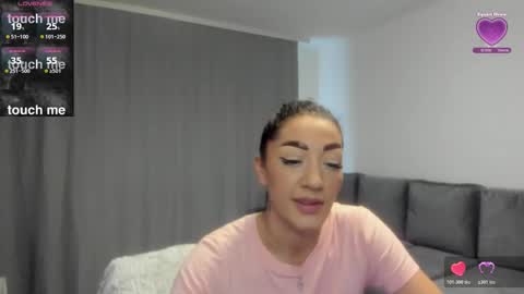 Rossa online show from February 2026 10:08:02 AM