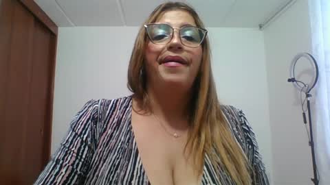 Rossana  online show from December 2024 10:32:01 PM