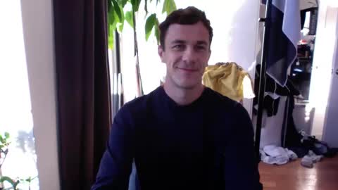 Snapshot of rosscollab chatting on November 2025 12:31:02 PM RossCollab online show from November 2025 12:31:02 PM