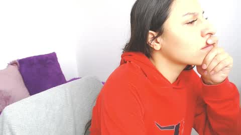 rosse online show from October 2025 12:30:02 PM