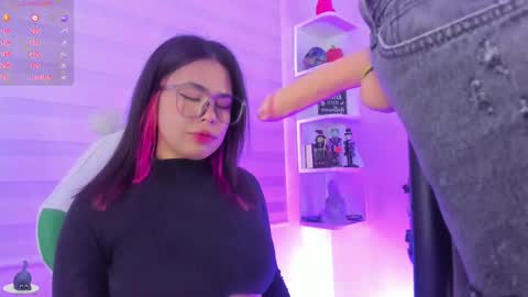   online show from October 2025 12:06:01 PM