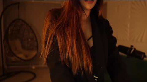 Rossey online show from February 2025 09:05:02 AM