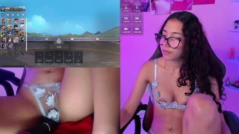 Snapshot of rossiegames chatting on December 2024 12:40:02 AM Rossie online show from December 2024 12:40:02 AM