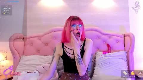 rossiie_hunt_ online show from October 2025 05:09:01 PM