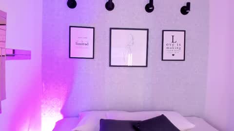 Ross online show from September 2025 03:50:02 AM