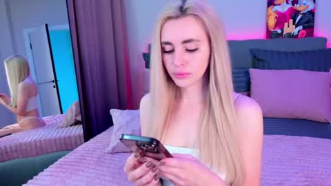 Snapshot of rossy_x_ chatting on June 2026 01:14:01 AM Rossy 630 pm - 230 am online show from June 2026 01:14:01 AM