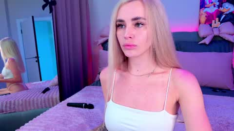 Snapshot of rossy_x_ chatting on July 2026 12:39:01 AM Rossy 630 pm - 230 am online show from July 2026 12:39:01 AM
