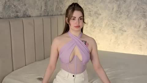 Snapshot of rosywhisper chatting on April 2026 09:14:01 AM Rosy online show from April 2026 09:14:01 AM