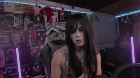 Snapshot of rotten_dreams chatting on March 2026 11:53:01 PM rot online show from March 2026 11:53:01 PM