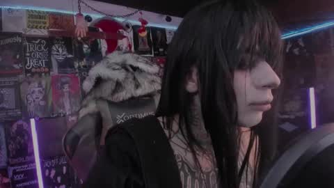Snapshot of rotten_dreams chatting on March 2026 11:33:01 PM rot online show from March 2026 11:33:01 PM