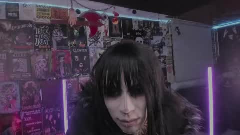 Snapshot of rotten_dreams chatting on April 2026 11:29:02 PM rot online show from April 2026 11:29:02 PM
