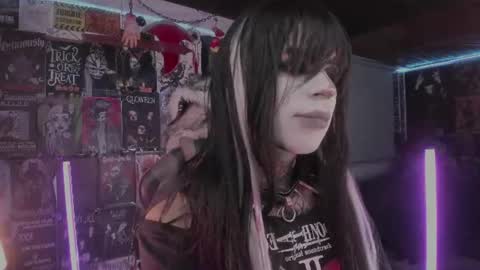 Snapshot of rotten_dreams chatting on July 2026 11:11:01 PM rot online show from July 2026 11:11:01 PM