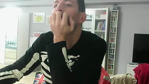 roubarixx online show from November 2025 07:20:01 AM