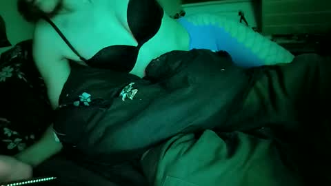 rouliette online show from November 2025 02:33:02 AM