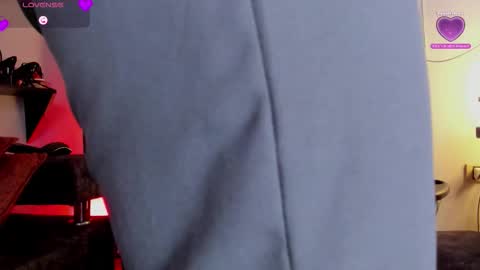 Snapshot of rouse_xoxo chatting on March 2026 04:42:01 PM sofia online show from March 2026 04:42:01 PM