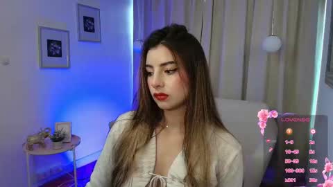 Rousee online show from September 2025 12:42:01 PM