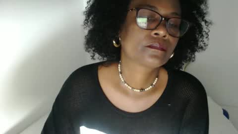 luxa online show from February 2026 02:09:01 PM